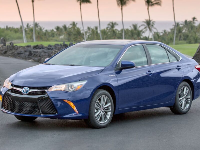 2016 Toyota Camry LE