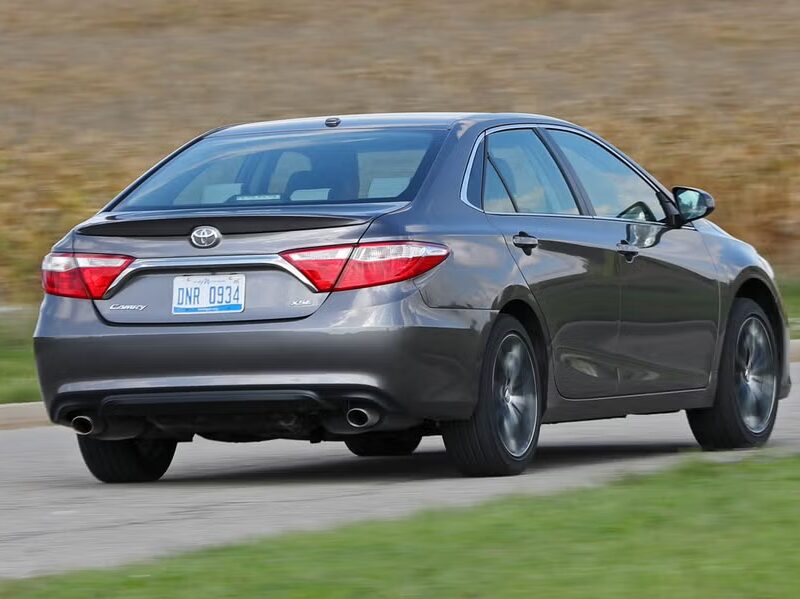 2016 Toyota Camry LE