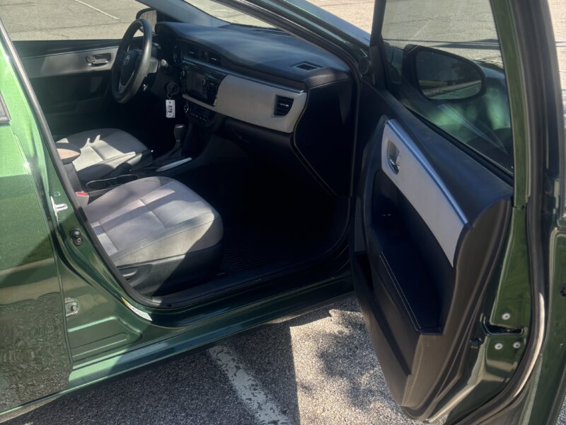 2014 Toyota Corolla LE